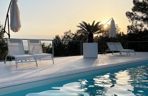 Alginet Villa | Design Casa in Your Own Private Hills-where design meets comfort and simplicity