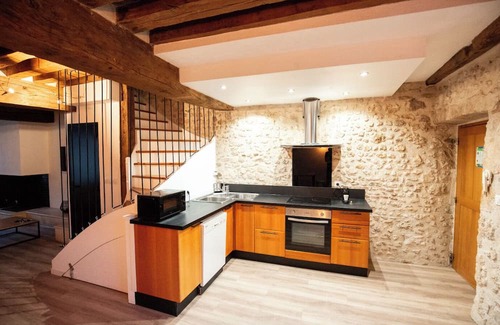 Bourgogne Apartment | Duplex "Le Bourgogne" historic center of Orléans