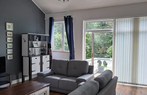 Tralee House | Large split-level house 4km from Tralee.