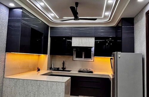 Dariyaganj Apartment | Charming 3-bedroom house with AC in New Delhi central 3bhknhome.away home.