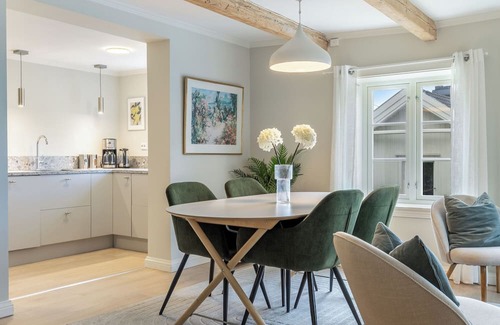 Arendal House | House with 4 Bedrooms – Near Arendal City with Private Parking for 1 car