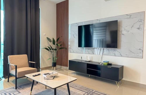 Kuala Lumpur Apartment | AJ Suites by Rilaks, 3 Bedrooms 3 Baths for 7 Guests in KL North