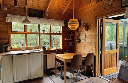 Borgarnes Cottage | Cosy cottage with a jacuzzi close to Krauma, Hraunfossar and Langjokull glacier