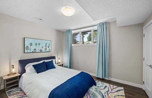 Jasper Place Apartment | Stylish Oasis *Private Fenced Yard* Near WEM Mall