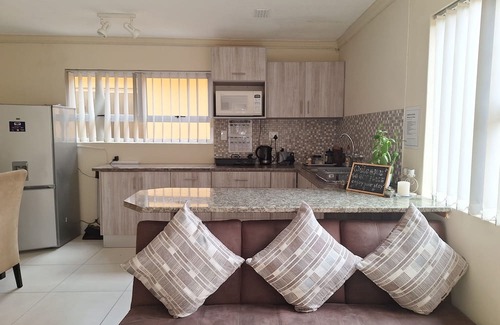 Vineta Apartment | Spacious cosy, self- Catering loft with own entrance in safe & secure area.