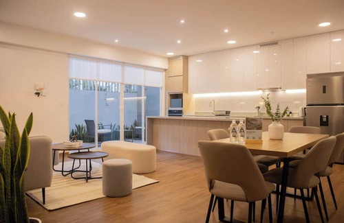 Armendariz Apartment | w* | Chic 2BR w/Indoor Terrace in Miraflores