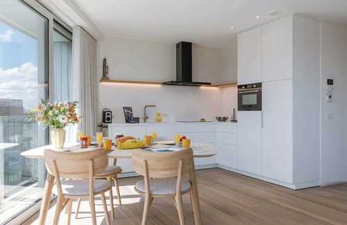Sint-Idesbald House | Baldus: Beachfront Bliss with Free Parking!
