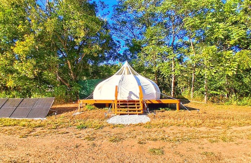 Ruby RV Rental | Elysian Escape: Starlit Riverfront Glamping Suite AC + WiFi + Games