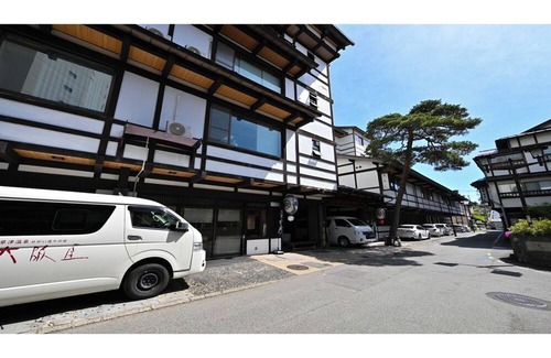 Kusatsu Onsen Hotel | No smokingKamiyashiki 2 meals included Kaiseki/Agatsuma Gunma