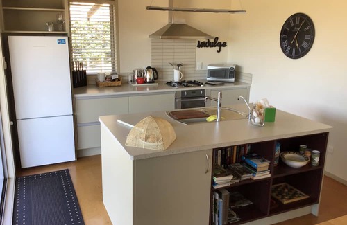 Foxton Beach Apartment | Ready for a cosy stay at the Beach?