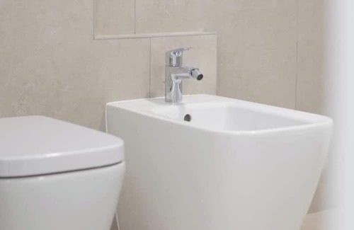 Borgo Milano Apartment | Armonia Suites - Air and Fire new apartments with garden and pool in Verona