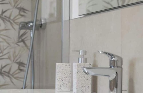 Borgo Milano Apartment | Armonia Suites - Air and Fire new apartments with garden and pool in Verona