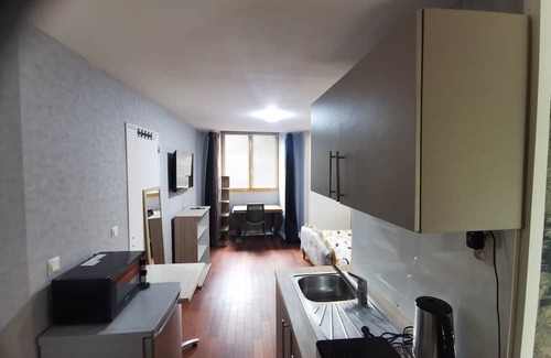 Cesson-Sevigne Apartment | STUDIO ind