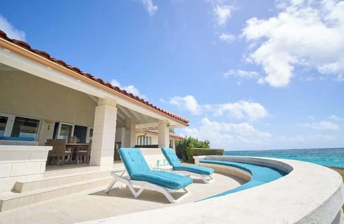 Long Bay House | ZenBreak Maltese Falcon 4bd