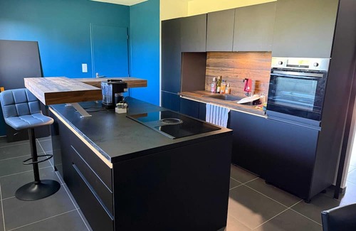 Elbeuf-sur-Andelle House | Homerez - House in Elbeuf-sur-Andelle