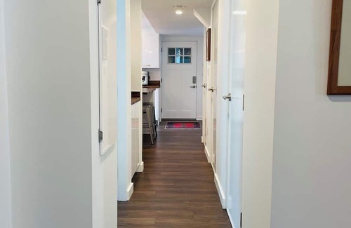 Nelson House | Kidds Cottage Nelson, A fully furnished suite with everything. Just bring gear.