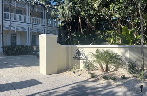 Lyford Cay Villa | Hidden gem in gated community of Islands Old Fort Bay