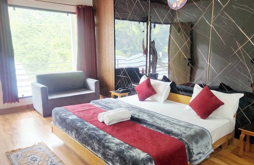 Kharsali Resort | Yamunotri Heli Resort 7 Km. From Yamunotri Temple