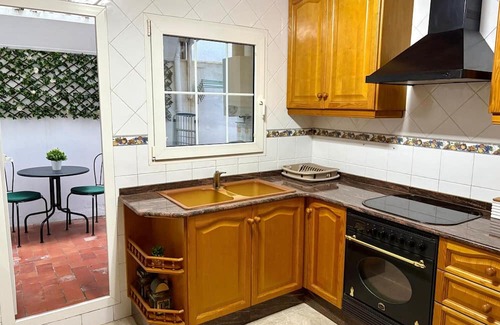 Bocairente Apartment | Apartment 'Catere Estancia Bocairent' with Private Terrace, Wi-Fi and Air Conditioning