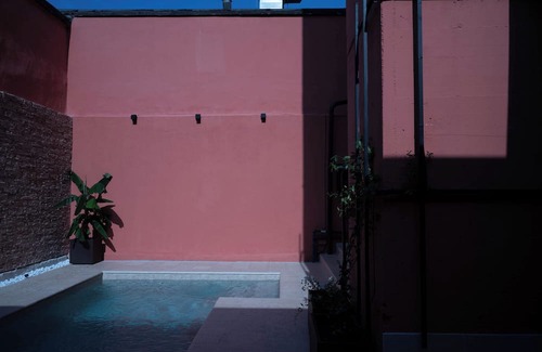 Stadera Condo | The intimacy of a private home and luxury hotel services