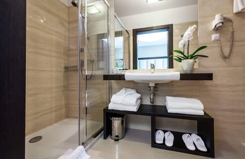 Stradom Hotel | Exclusive Urban Oasis near Main Square | Historic Charm | Vibrant Dining