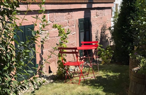 Neubulach Apartment | Apartment 'Malia' with Shared Terrace, Shared Garden and Wi-Fi