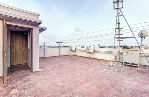 Mylapore Tiruvallikk Apartment | Season4 Residences 1-BHK furnished appt