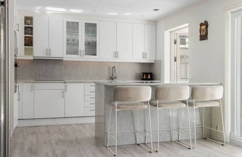 Goteborg Municipality House | Workers Villa - 7BR - 15 Beds - 3 Bath - All Inc