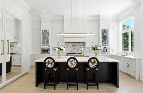 Richmond Hill House | Opulent Grand Estate Retreat! A Five-Star Escape of Ultimate Sophistication.