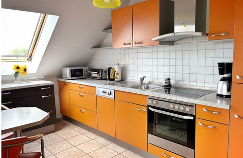 Klaffenbach Apartment | Apartment 'Haus schöne Aussicht' with Mountain View, Balcony and Wi-Fi