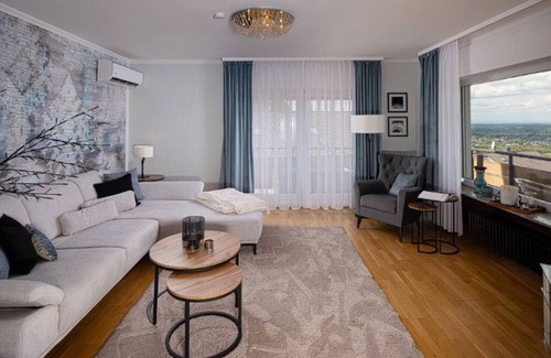 Neusatz Apartment | Badenchalet - 'the special apartment' with mountain view, Wi-Fi, and air conditioning