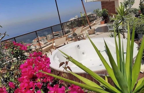 Ghazir Apartment | Silvia's romantic loft/24h electr./private jacuzzi