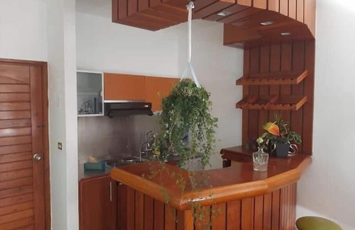 Aamchit Apartment | Silvia's romantic Byblos beach Studio