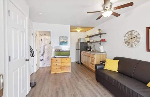 Long Lake Cabin | Unit 3 Long Lake Lodge - Lakefront - 2 bedroom