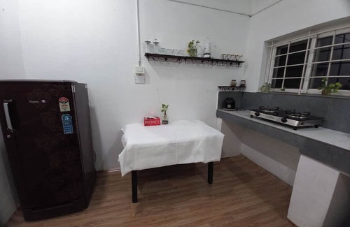 Peroorkada House | Charming 2-bedroom house in delightful Thiruvananthapuram with AC
