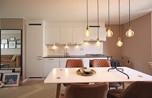 IJsselbuurt Apartment | Bright City Retreat near Center & RAI" with perfect WIFI