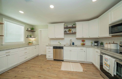 Gilmer House | Buckeye Hideaway Summ