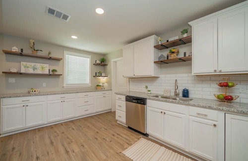 Gilmer House | Buckeye Hideaway Summ