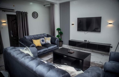 Kumasi Apartment | 2BR Apartments Near KNUST (Kumasi)