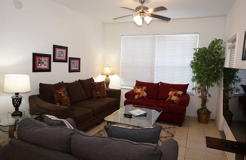 Florida Central Atlantic Coast Resort | 4-bedroom resort in charming Winter Garden with AC
