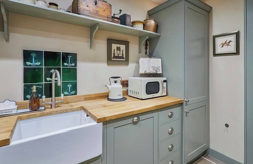 Llangadog Cottage | 2 bedroom accommodation in Llangadog