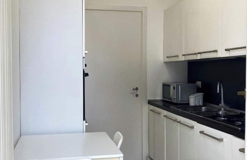 Bicocca Apartment | Ponale 52 bright studio