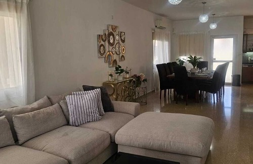 Agios Athanasios House | Relax in Style - 4 Bedroom Villa with Private Pool and Garden.