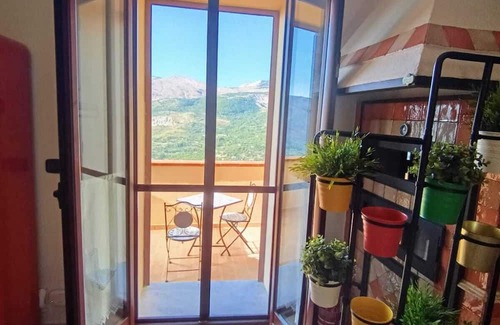 Polizzi Generosa House | Polizzihouse - Holiday House with Panoramic Terrace, in the Heart of the Madonie Mountains.