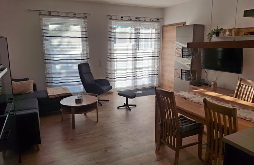 Abenberg Apartment | Apartment 'Im Fränkischen Seenland' with Private Terrace and Wi-Fi