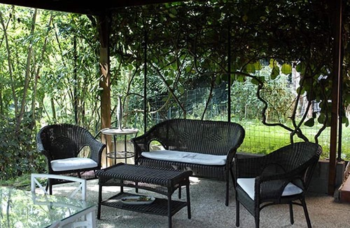 Garlasco House | The Little House in the Park.