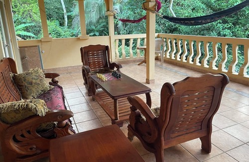 Big Creek House | Charming 3-Bedroom House with AC and Fitness Room in Fabulous Bocas del Toro