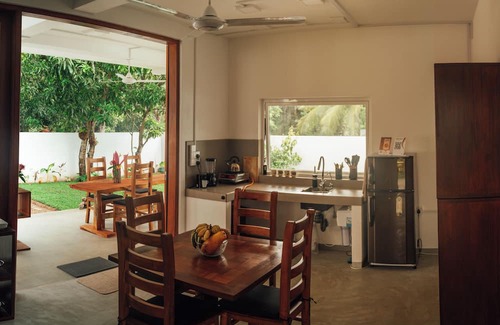 Tangalle House | Aliya Watunu Hena - Two-Bedroom Main House in Tangalle