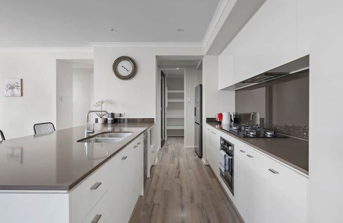 Mango Hill Apartment | Spacious 4BR Family Home Comfort in Mango Hill