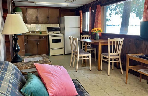 Rosedale Cabin | 2-bedroom Balsam Lake Lower Boathouse #1A